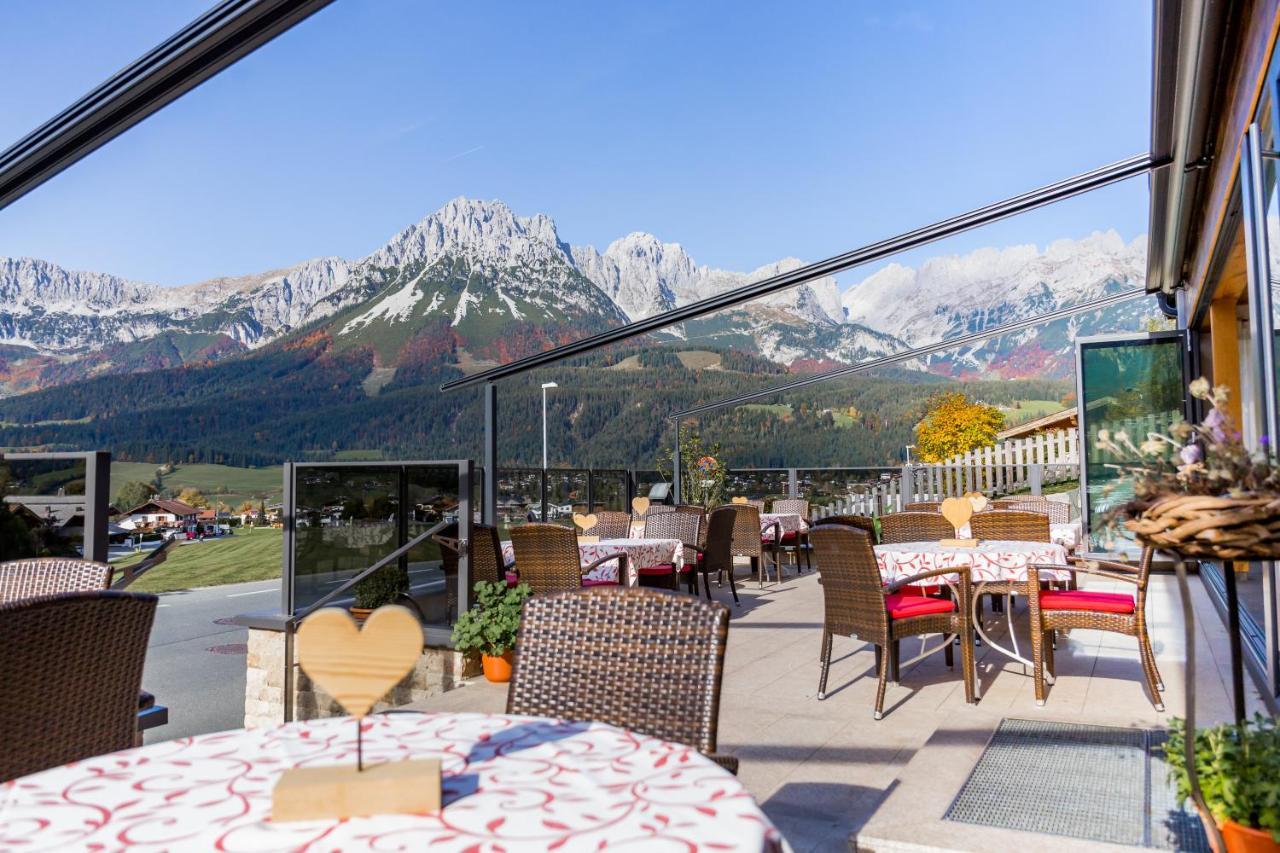 ホテル Cafe-Restaurant Bettina エルマウ エクステリア 写真